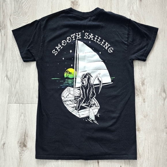 Retrofit | 'Smooth Sailing' black flash tattoo graphic print t-shirt | MENS S - Picture 1 of 9